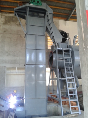 提升机安装现场